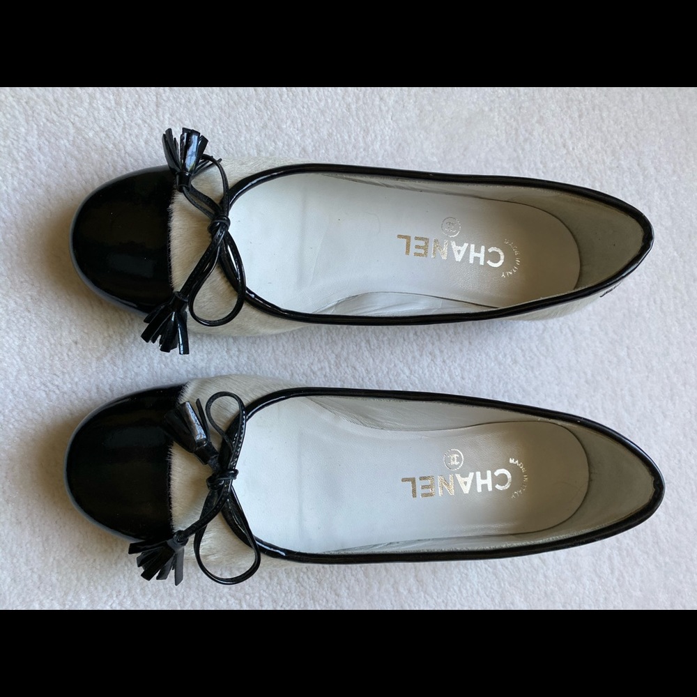 Chanel flats